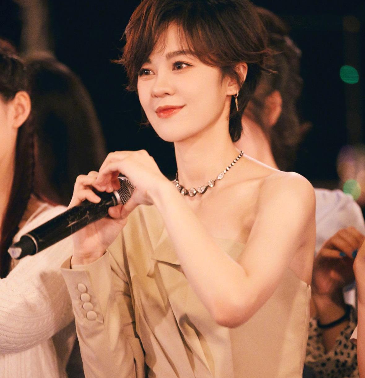 Warm and Sweet温暖的甜蜜的(Wen Nuan De Tian Mi De) Warm and Sweet OST By Yisa Yu郁可唯