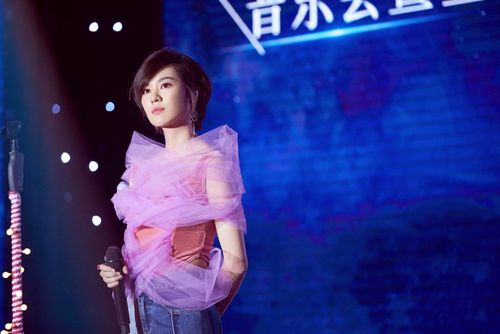 Warm Heart暖心(Nuan Xin) The Fierce Wife OST By Yisa Yu郁可唯