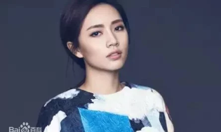 Line线(Xian) Because of Meeting You OST By Sara Liu Xijun刘惜君