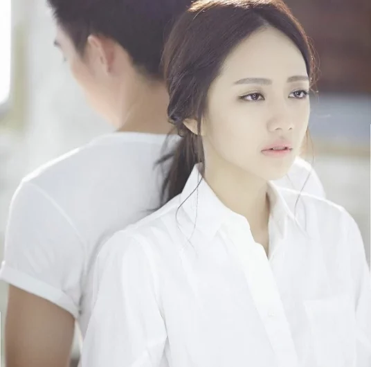 What Would Happen To Us Later后来我们会怎样(Hou Lai Wo Men Hui Zen Yang) By Sara Liu Xijun刘惜君
