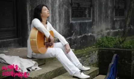 Two Birds对鸟(Dui Niao) Ashes To Ashes OST By Henry Huo Zun霍尊