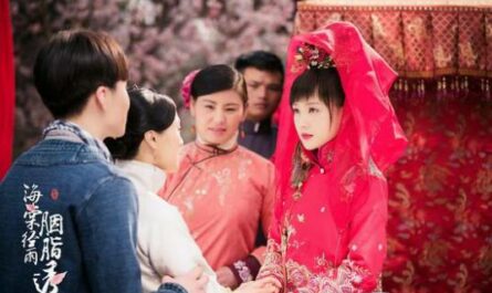 Waiting For Love等爱(Deng Ai) Blossom in Heart OST By Allen Deng Lun邓伦 & Alan Dawa Dolma阿兰