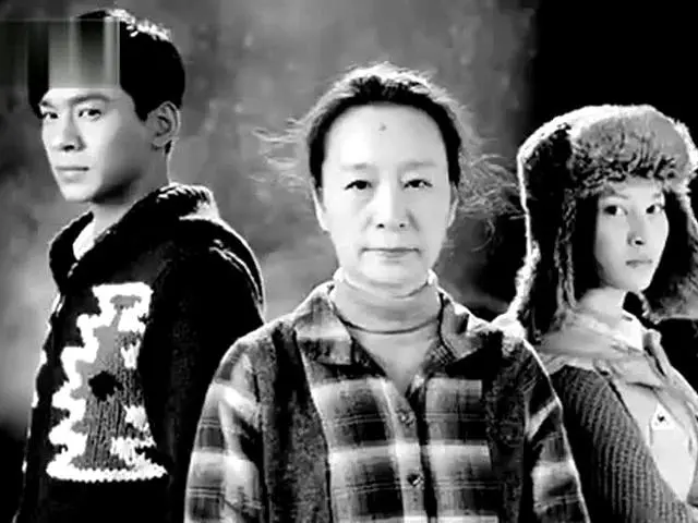 Hold You In My Arms抱你入怀(Bao Ni Ru Huai) The Elderly with Love OST By Zhang Hexuan张赫宣