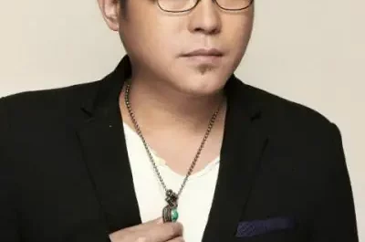 Avatar and Loser Man阿凡达与屌丝男(A Fan Da Yu Diao Si Nan) Breakup Buddies OST By Xu Hebin许鹤缤