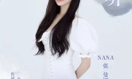 Auditory Hallucination幻听(Huan Ting) In a Class of Her Own OST By NANA张曼娜