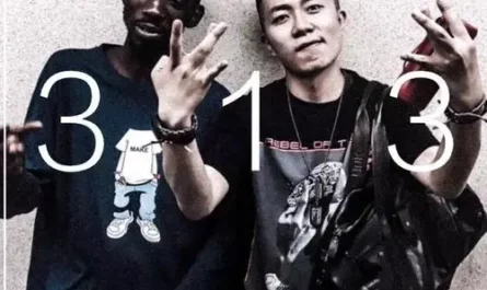 By The Bonfire篝火旁(Gou Huo Pang) By Lv Daye吕大叶 & Broma Three