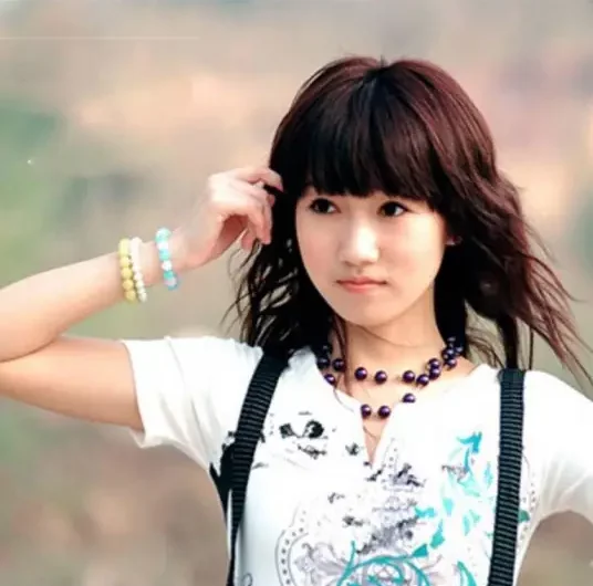 Decided To Love You决定爱你(Jue Ding Ai Ni) By Vicky Wang Yingqi王颖淇