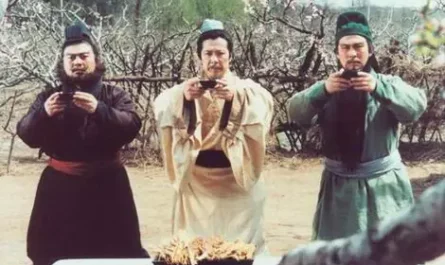 This Bow这一拜(Zhe Yi Bai) Romance of the Three Kingdoms OST By Liu Huan刘欢