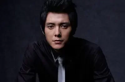 Moonlight at Fingertip指尖月光(Zhi Jian Yue Guang) From Repair to Pair OST By Zhang Chao张超