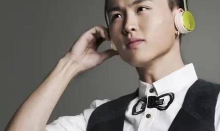 Start Off With A Mission使命出发(Shi Ming Chu Fa) Ultimate Mission OST By Theway Zhang Wei张玮