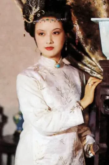 Too Clever by Half聪明累(Cong Ming Lei) A Dream of Red Mansions OST By Chen Li陈力